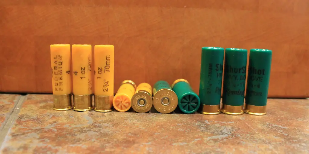 photo of shotgun gauges 12 gauge vs 20 gauge