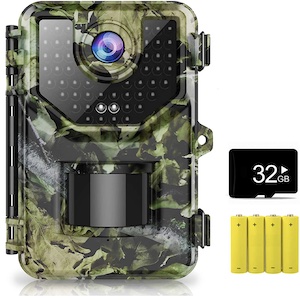 picture of best gifts for hunters trail camera
